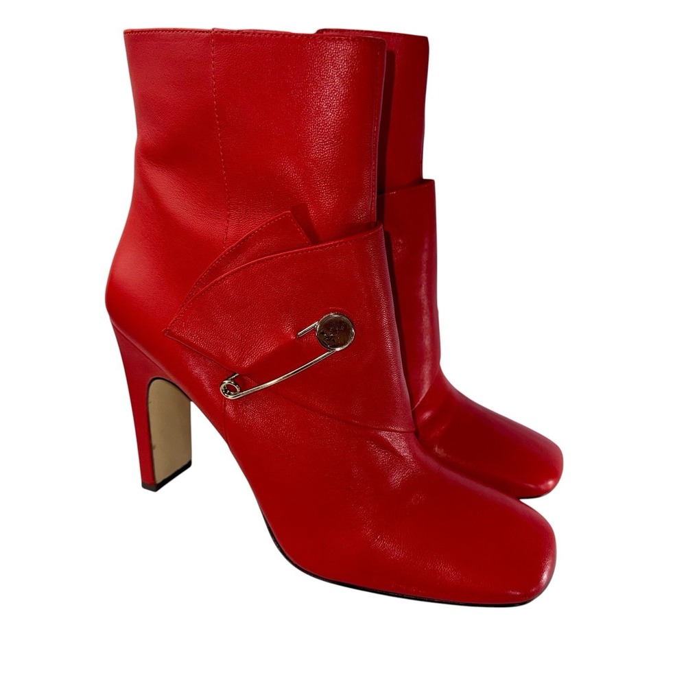 Nine West RED Leather Quitit Ankle Boots 4" Heels Pearl Safety Pin Accent 8.5M - Picture 3 of 11